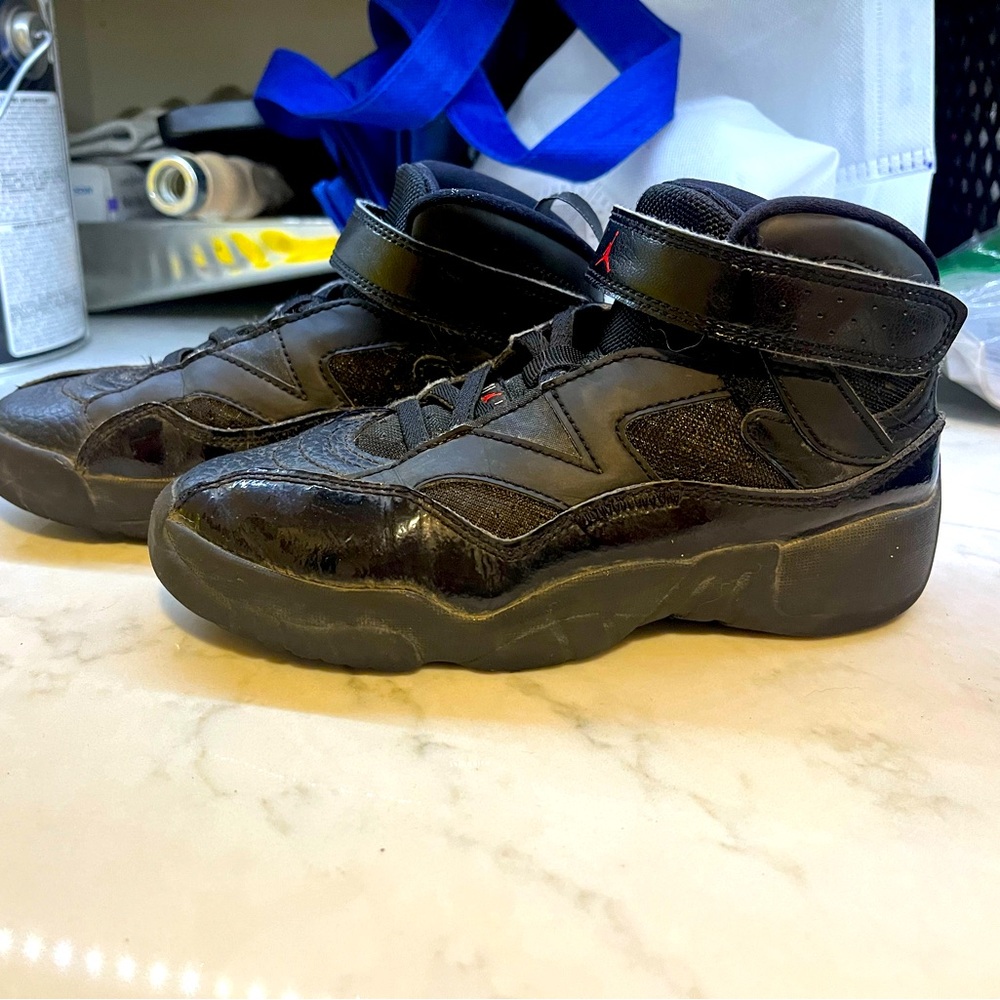 Kids Jordan shoes